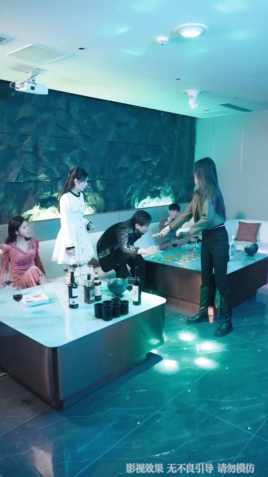 The True Heiress Strikes Back — Episode 7