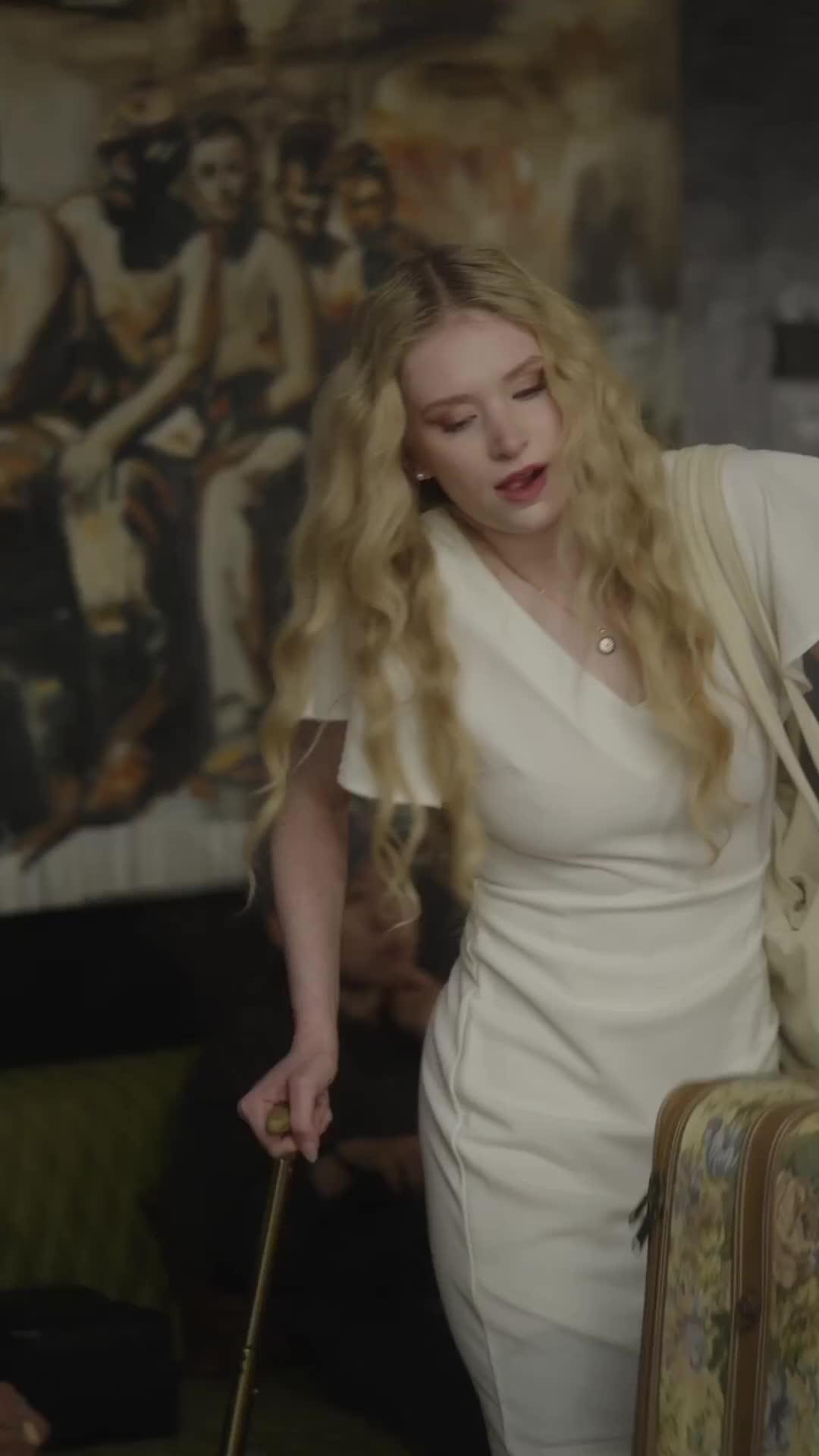 Dracula's Kiss Spellbound by a Doppelganger — Episode 8